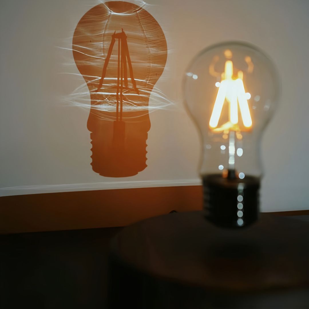 Magic Levitating Lamp: Retro Bulb