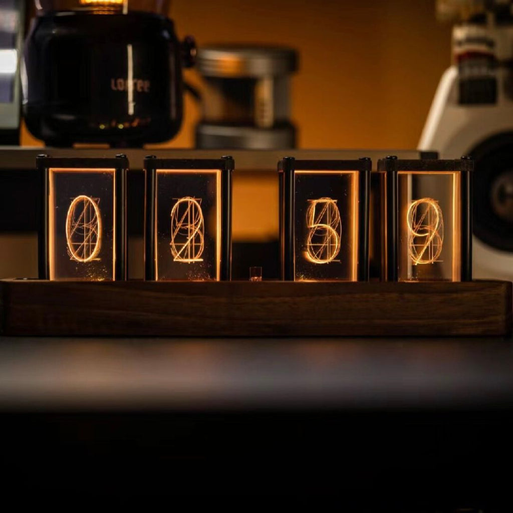 Nixie Tube Clock: Retro